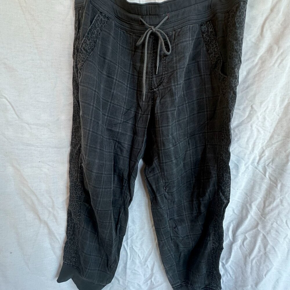 Anthropologie Gray Plaid Joggers with Leopard Pockets and Trim